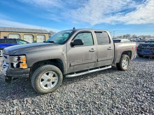Chevrolet Silverado 1500 K1500 LT 5.3L 8 2012
