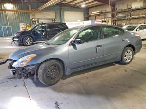 Nissan Altima BASE 2.5L 4 2011