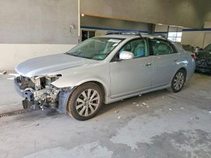 Toyota Avalon BASE 3.5L 6 2012