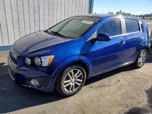 Chevrolet Aveo (Sonic) LT 1.8L 4 2014