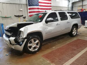 Chevrolet Suburban K1500 LTZ 5.3L 8 2010