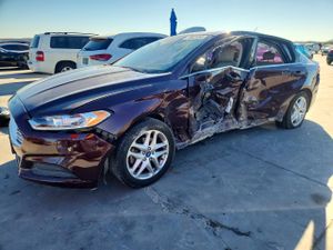 Ford Fusion SE 1.6L 4 2013