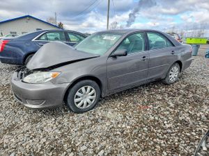 Toyota Camry LE 2.4L 4 2005