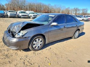 Toyota Camry LE 2.4L 4 2003