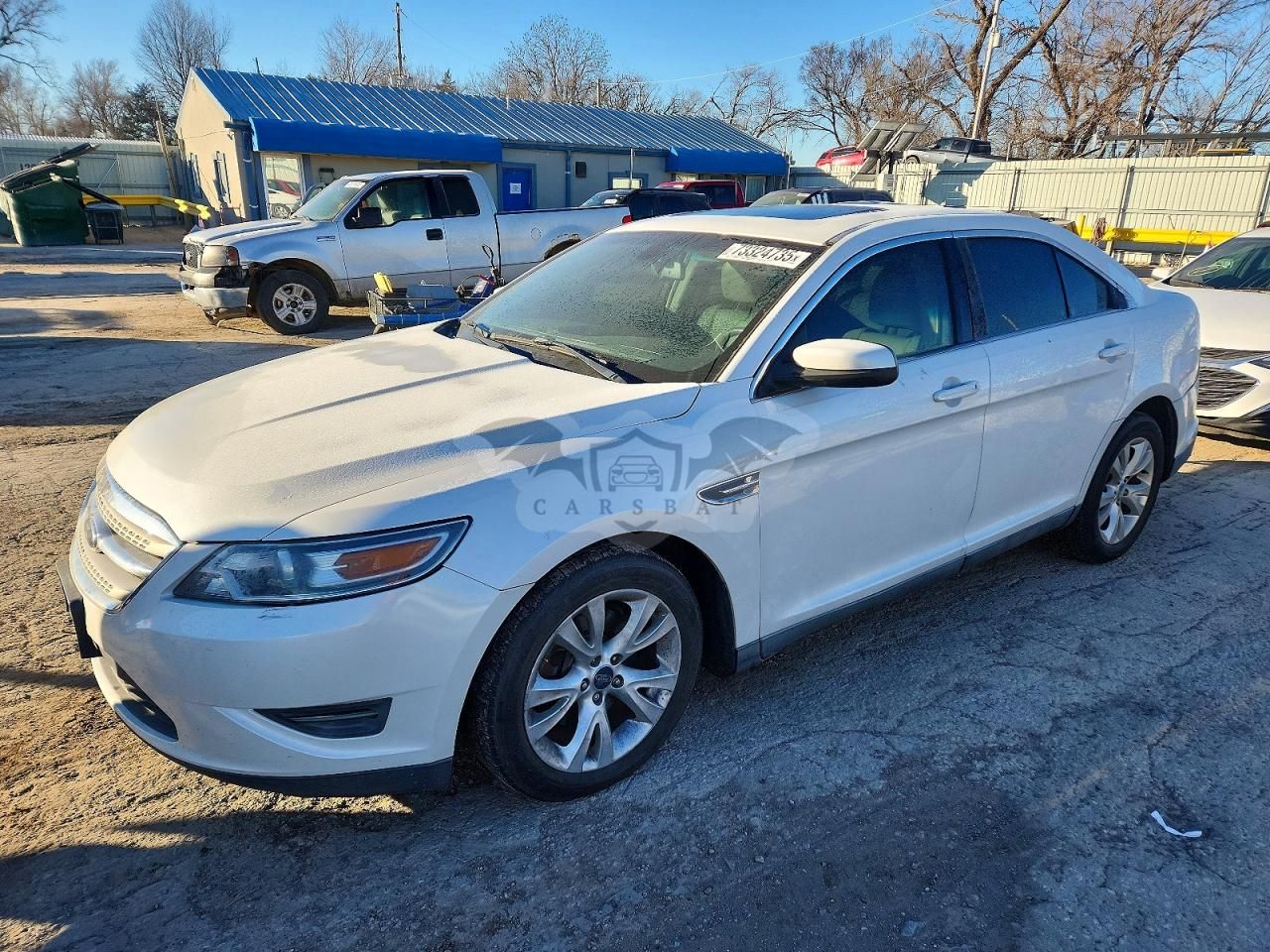 Ford Taurus SEL 3.5L 6 2010