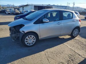 Toyota Yaris 1.5L 4 2015