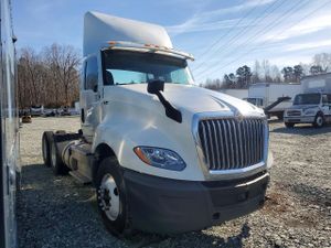 International LT Series 12.4L 6 2019