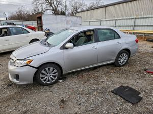 Toyota Corolla BASE 1.8L 4 2012