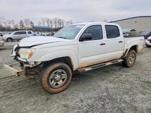 Toyota Tacoma DOUBLE CAB PRERUNNER 4.0L 6 2015