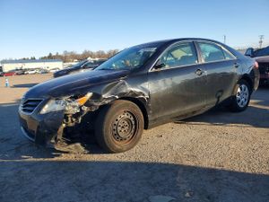 Toyota Camry BASE 2.5L 4 2011