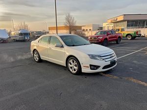 Ford Fusion SE 2.5L 4 2012