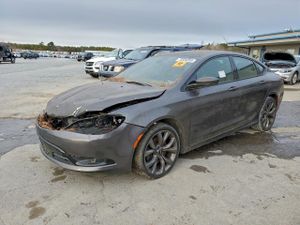 Chrysler 200 S 2.4L 4 2015