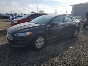 Ford Fusion S 2.5L 4 2014