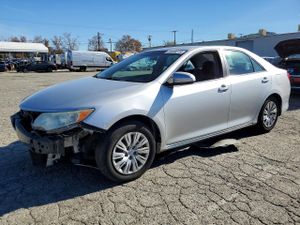 Toyota Camry L 2.5L 4 2014