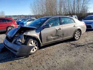 Toyota Avalon XL 3.5L 6 2006