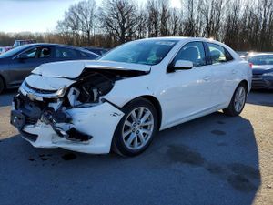 Chevrolet Malibu 2LT 2.5L 4 2015