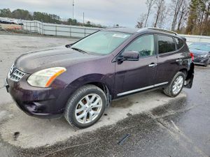 Nissan Rogue S 2.5L 4 2011