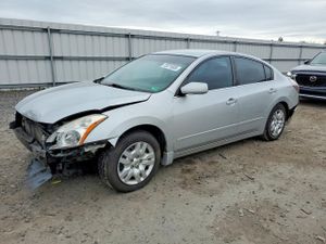 Nissan Altima BASE 2.5L 4 2012