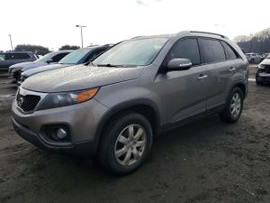 Kia Sorento LX 2.4L 4 2013