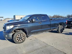 Toyota Tundra DOUBLE CAB SR 5.7L 8 2015