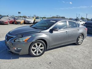 Nissan Altima 2.5 2.5L 4 2015