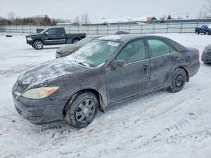 Toyota Camry LE 2.4L 4 2002