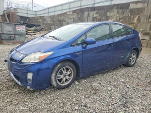 Toyota Prius 1.8L 4 2011