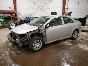Toyota Corolla BASE 1.8L 4 2013