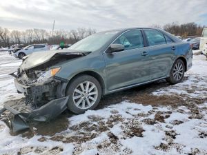 Toyota Camry BASE 2.5L 4 2012