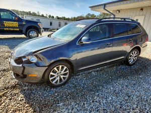Volkswagen Jetta SE 2.5L 5 2010