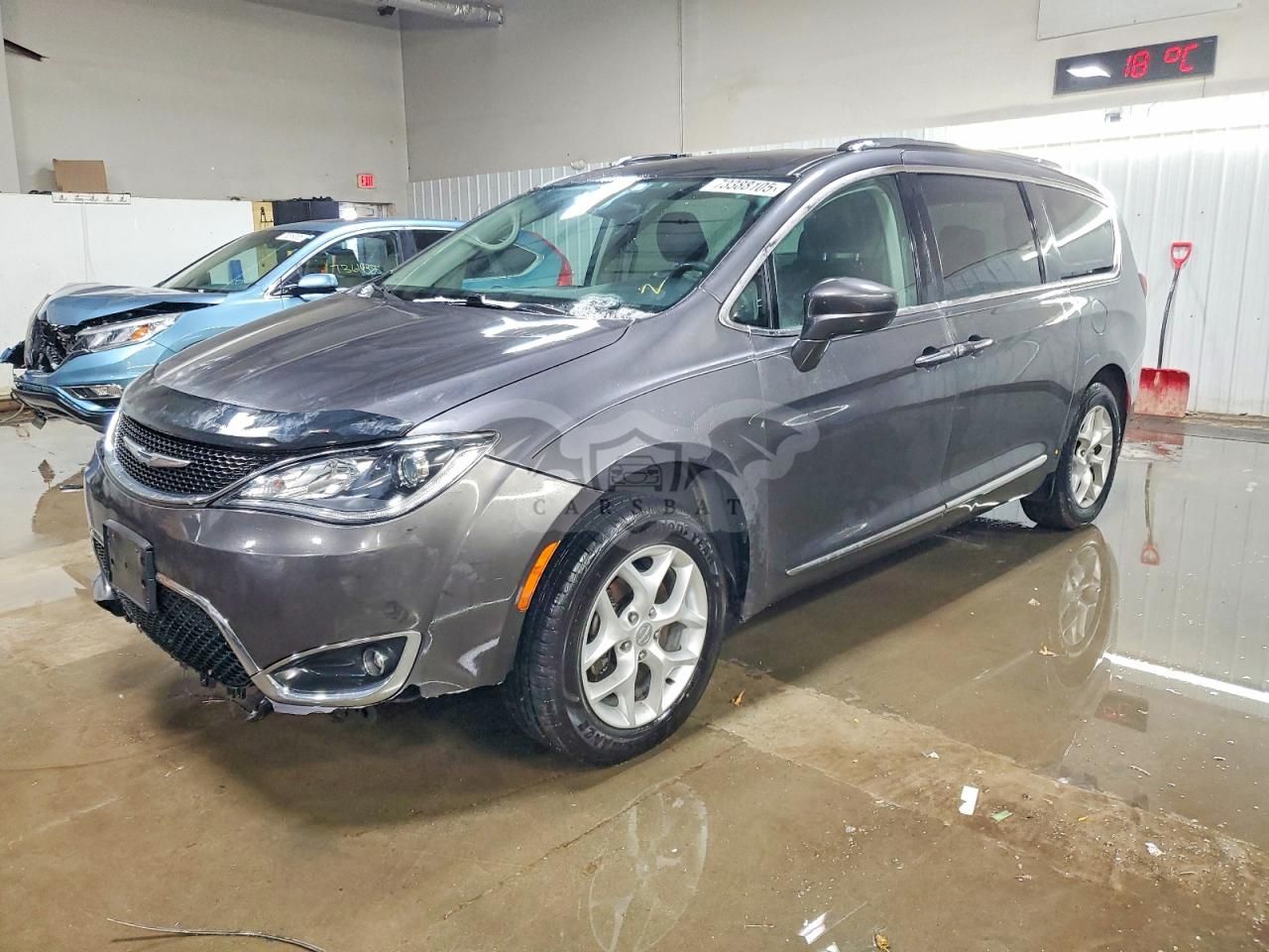 Chrysler Pacifica TOURING L PLUS 3.6L 6 2017