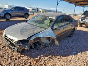 Toyota Camry LE 2.4L 4 2004