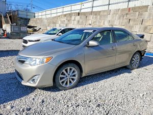 Toyota Camry HYBRID 2.5L 4 2013