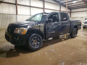 Nissan Titan XE 5.6L 8 2005