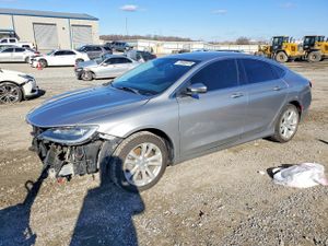 Chrysler 200 LIMITED 2.4L 4 2015