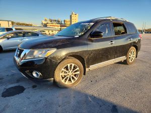 Nissan Pathfinder S 3.5L 6 2014