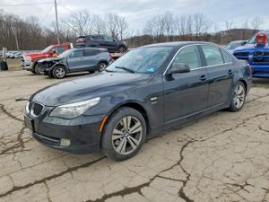 BMW 5 Series XI 3.0L 6 2010