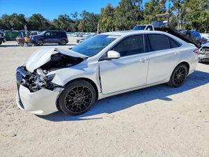 Toyota Camry LE 2.5L 4 2015