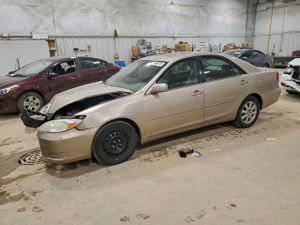Toyota Camry LE 3.0L 6 2002