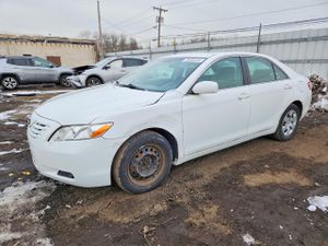 Toyota Camry BASE 2.4L 4 2009