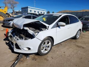 Ford Focus SE 2.0L 4 2014