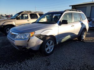 Subaru Forester 2.5X 2.5L 4 2013