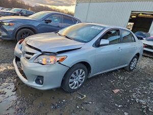 Toyota Corolla BASE 1.8L 4 2012