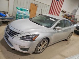 Nissan Altima 3.5S 3.5L 6 2013