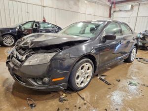 Ford Fusion SE 2.5L 4 2010