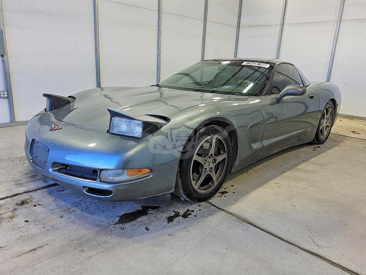 Chevrolet Corvette 5.7L 8 2004