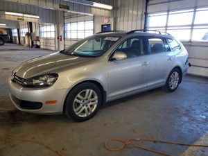 Volkswagen Jetta TDI 2.0L 4 2011