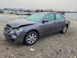 Toyota Camry BASE 2.5L 4 2011