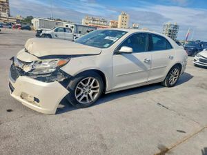 Chevrolet Malibu 1LT 2.5L 4 2014