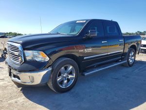RAM 1500 SLT 5.7L 8 2014